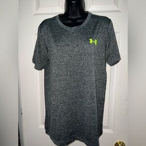 Under Armour Men’s Heat Hear Loose Short Sleeve Black Tshirt Sz M